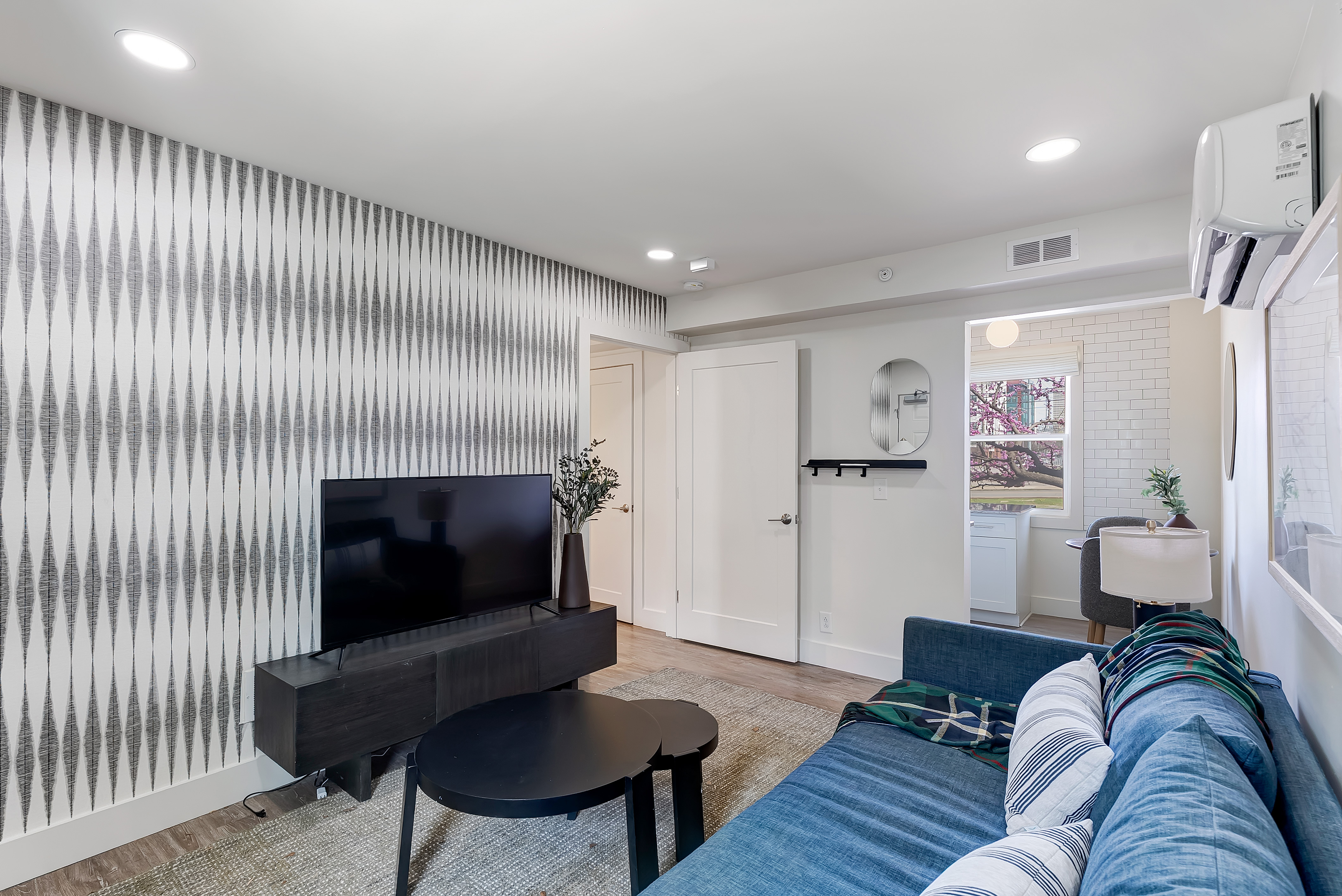 1-Bedroom living room alt